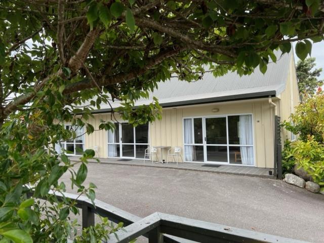 Jade Court Motel Hokitika Exterior photo