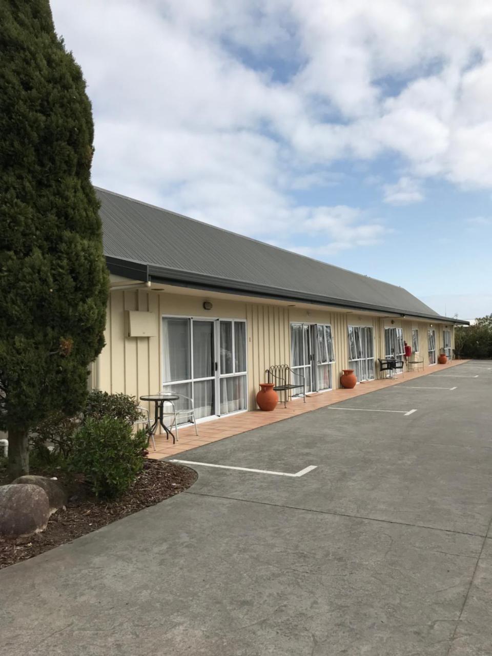 Jade Court Motel Hokitika Exterior photo